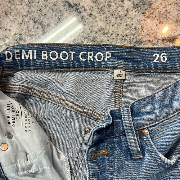EUC J. Crew Billie Demi Boot Crop Jeans - Picture 3 of 4